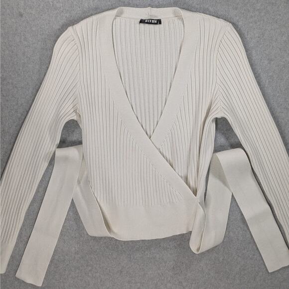 BTFBM Wrap V-Neck Cropped Sweater White Ribbed Knit Long Sleeve Women’s L - Picture 6 of 16